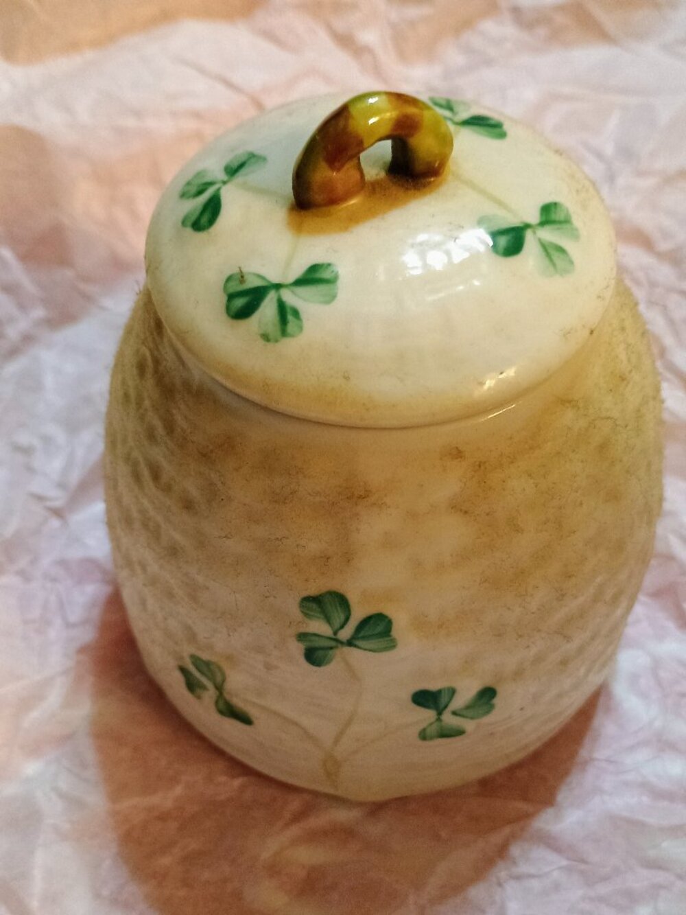 Vintage Belleek Honeycomb pot 6th edition/green label
